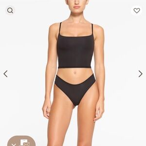 SKIMS Fits Everybody Cropped Cami